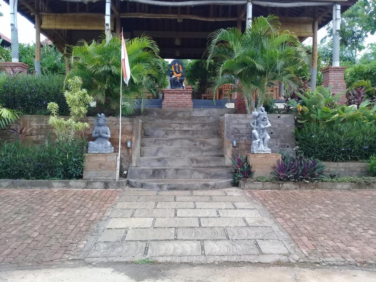 Eliska Sari Bungalows Sumberkima Pemuteran Exterior foto